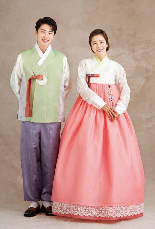 but hanbok online shipping worldwide