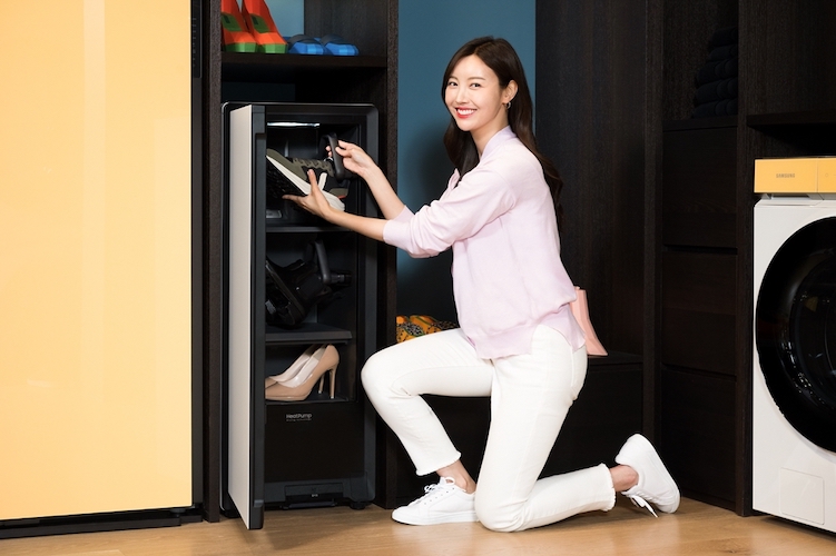 Samsung-Bespoke-Shoe-Dresser-3