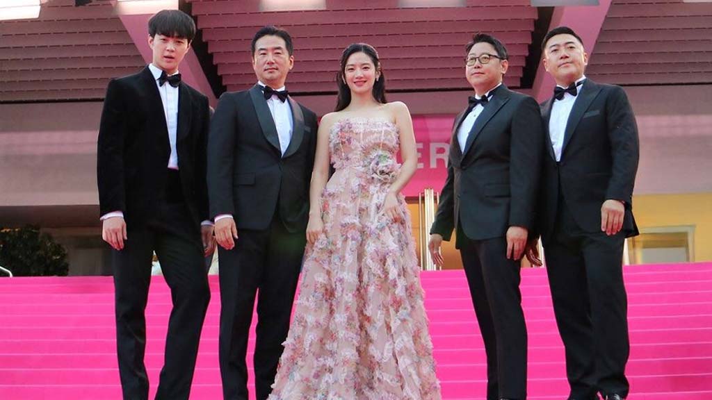 Hunter with a Scalpel k drama Canneseries disney+