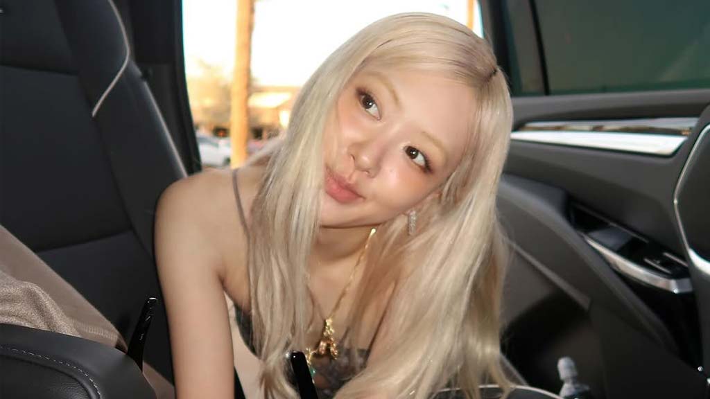 BLACKPINK Rosé skinny brow trend k-beauty eyebrow 2025